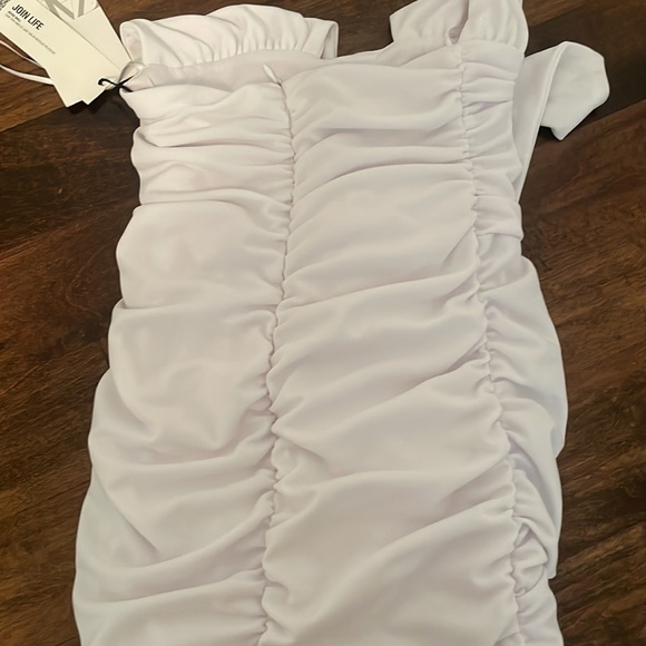 Brand New White Zara Ruched Halter Dress - Picture 6 of 6